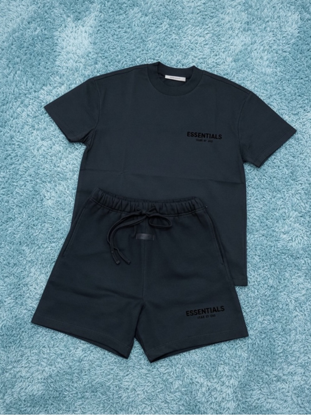 Essentials Stretch Limo Short Sleeve Tee and Shorts Set Size M